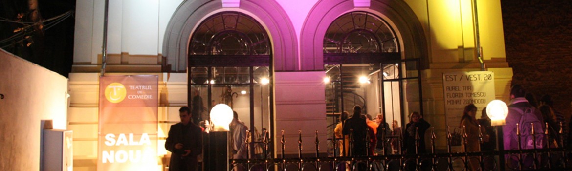 Comedia tine la TINEri