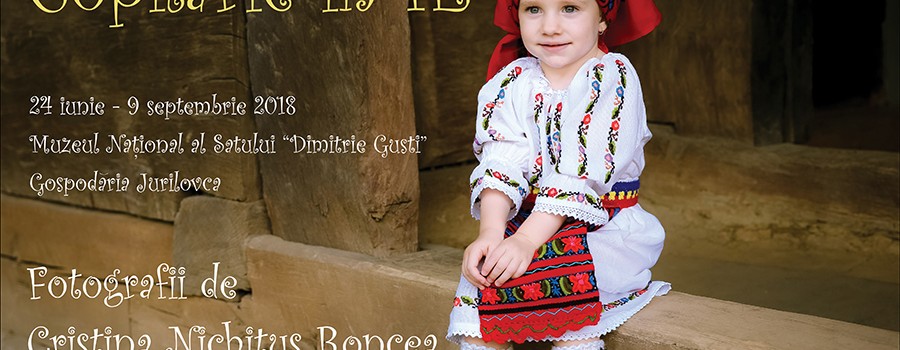Irinuca la Muzeul Satului - foto Cristina Nichitus