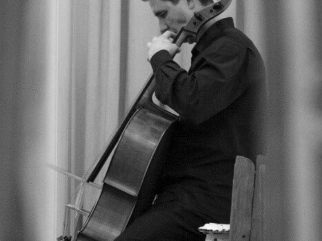 bilete-concert-andrei-kivu-bach-violoncello@2x