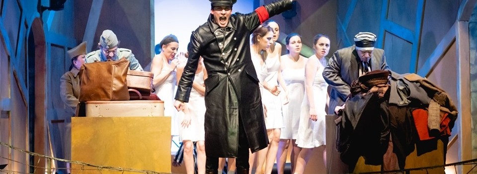 teatru studio 2
