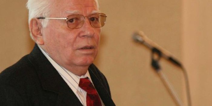 a196b68b7d158a23ff2d3a4124459ee0_00898300