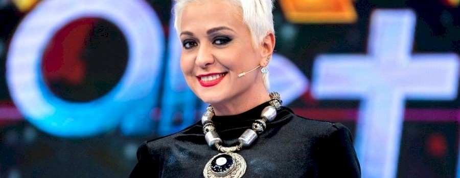 monica-anghel-c-900x675