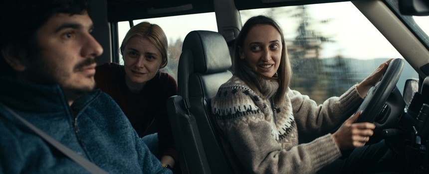 002-intregalde-alex-bogdan-maria-popistasu-ilona-brezoianu