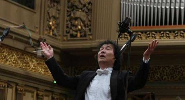 Dirijorul Jin Wang