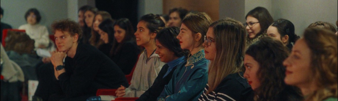 foto NEW DRAMA_Teatrul EXCELSIOR_2 (4)
