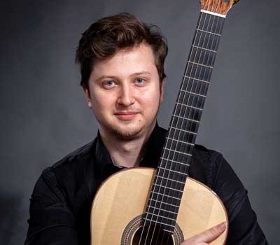 Recital de chitară. Ovidiu Pintilie.