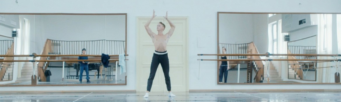 Despre imposibilitatea unui omagiu_still 1