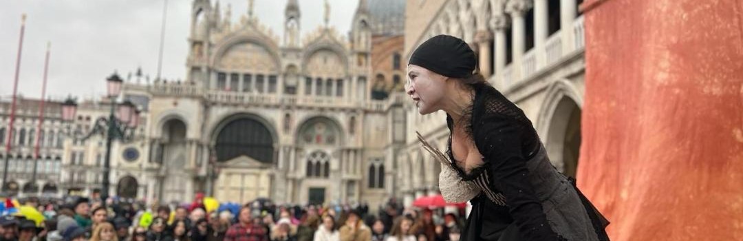 Teatrul Național din Turda în închiderea Carnavalului de la Veneția