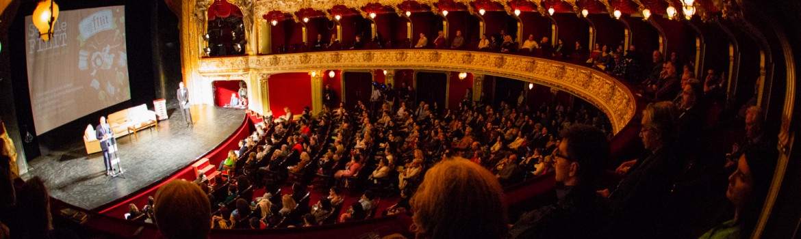 Teatru