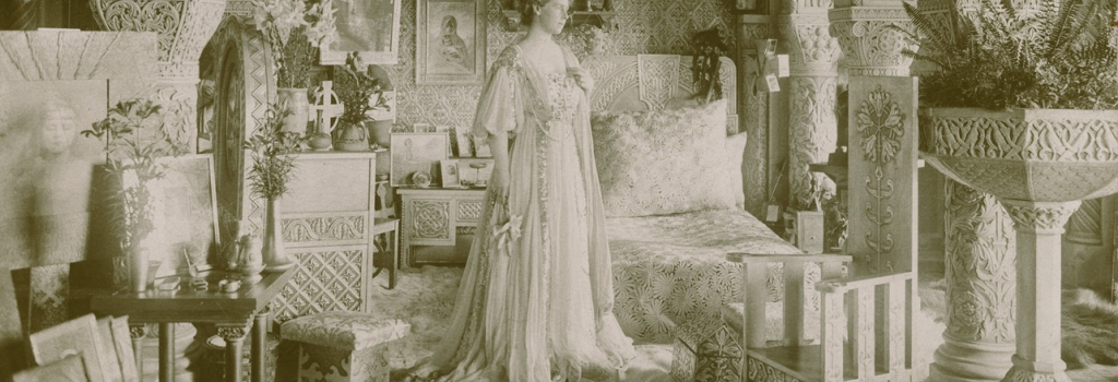 Regina Maria a României și Franța