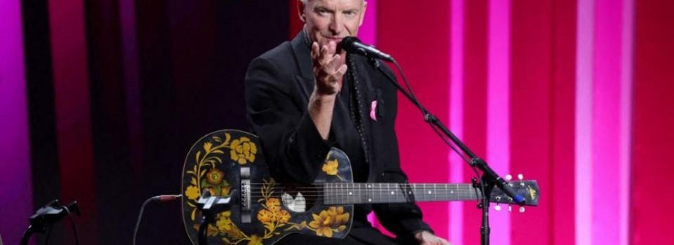 Sting vine la Untold